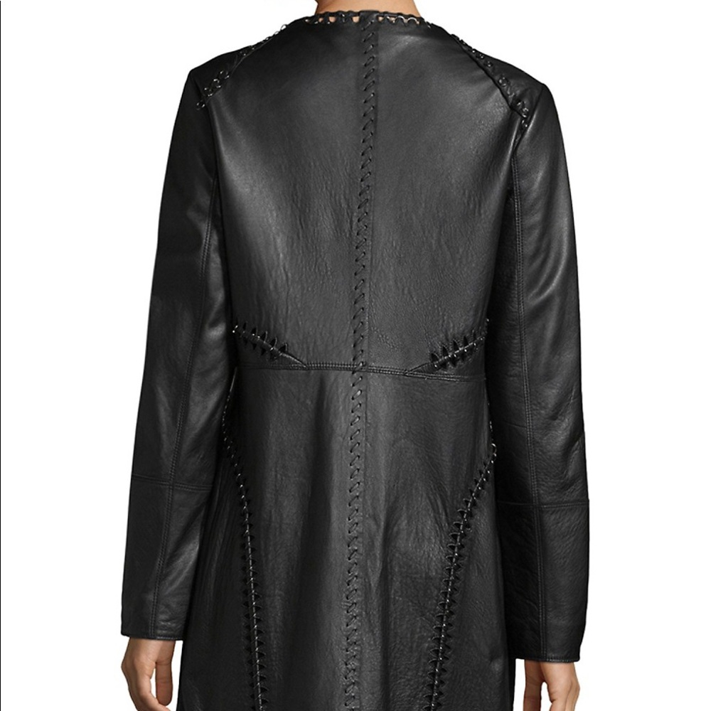 👽 Tahari 👽Veeda Stitch Embellished Leather Coat - Picture 8 of 9